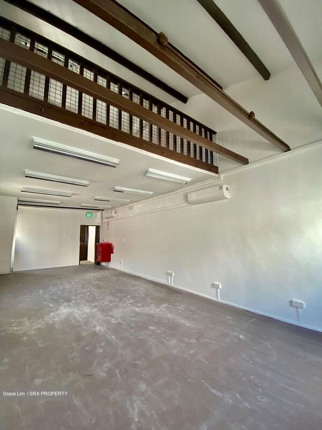 North Bridge Road (D7), Office #527424261